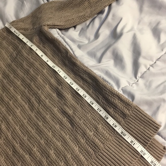 Loft sweater - medium - Picture 7 of 7